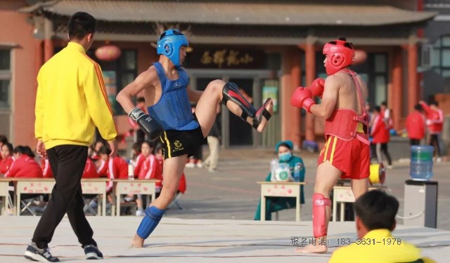 去少林读封闭式的学校好不好