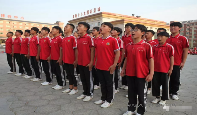 河南嵩山少林武术学校