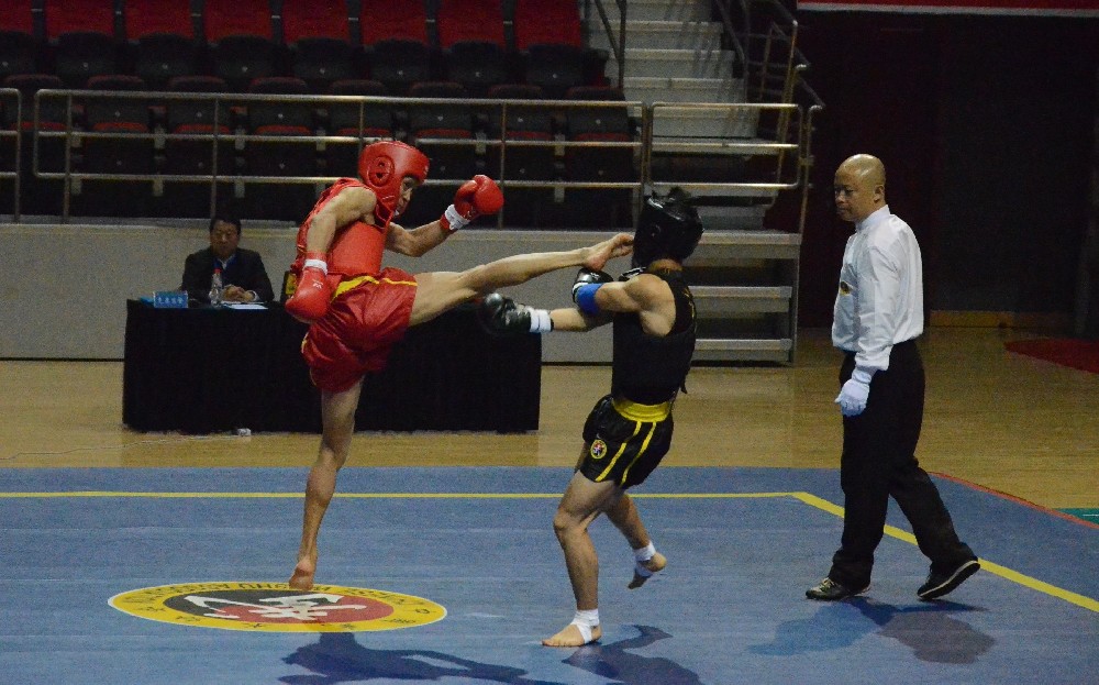 少林文武学校吃住学费一年多少钱