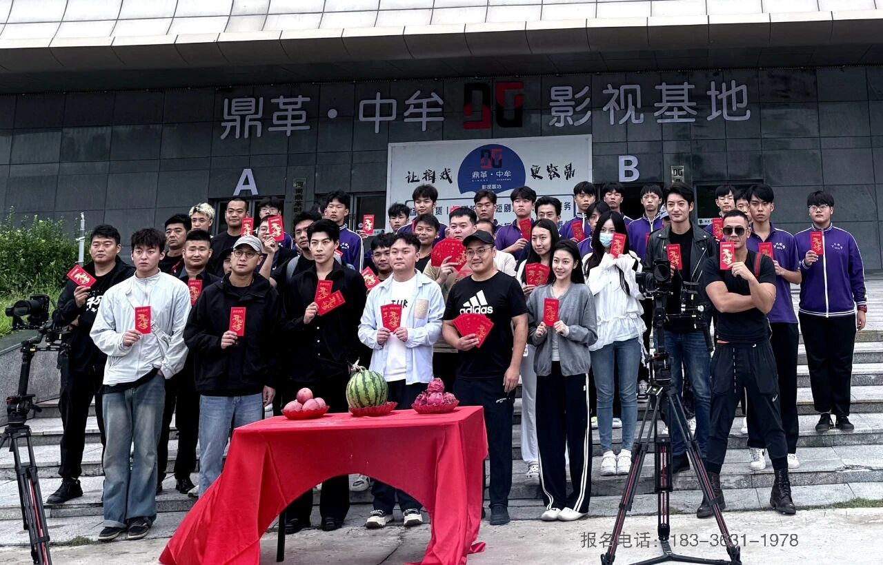 少林小龙武校学生闪耀《卧底》片场 影视实践育英才，素质教育结硕果