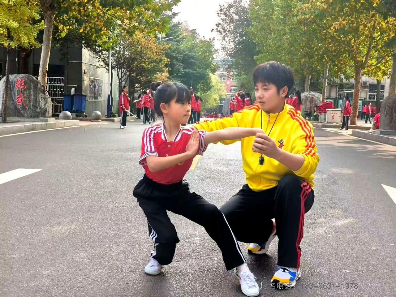 少林小龙武校武教全托女生部：巾帼展英姿 备战正当时