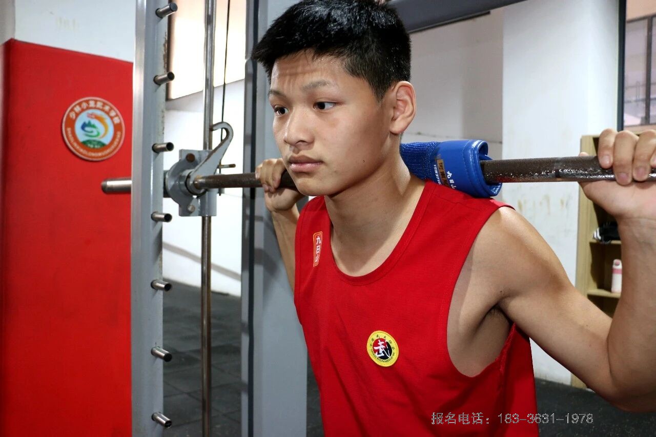 少林小龙武校