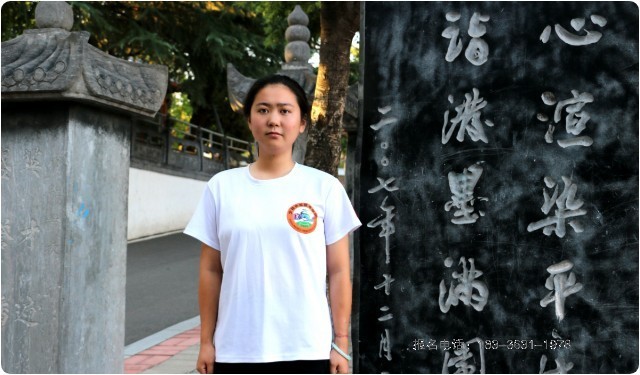 河南少林小龙武校教练代泽宇——武韵打底 舞姿添彩 亦师亦姐润童心
