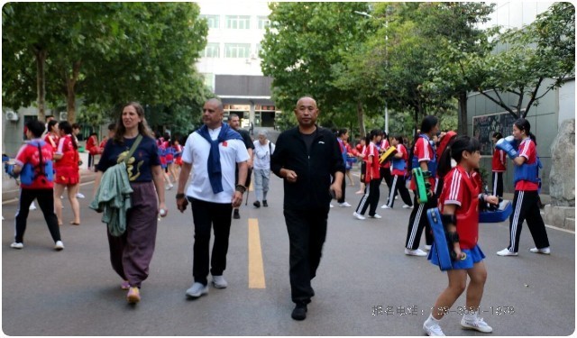 少林小龙武校